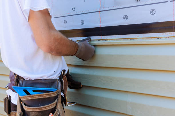 Trusted Emergency Siding Repair service in Simpsonville, SC - Creative Siding